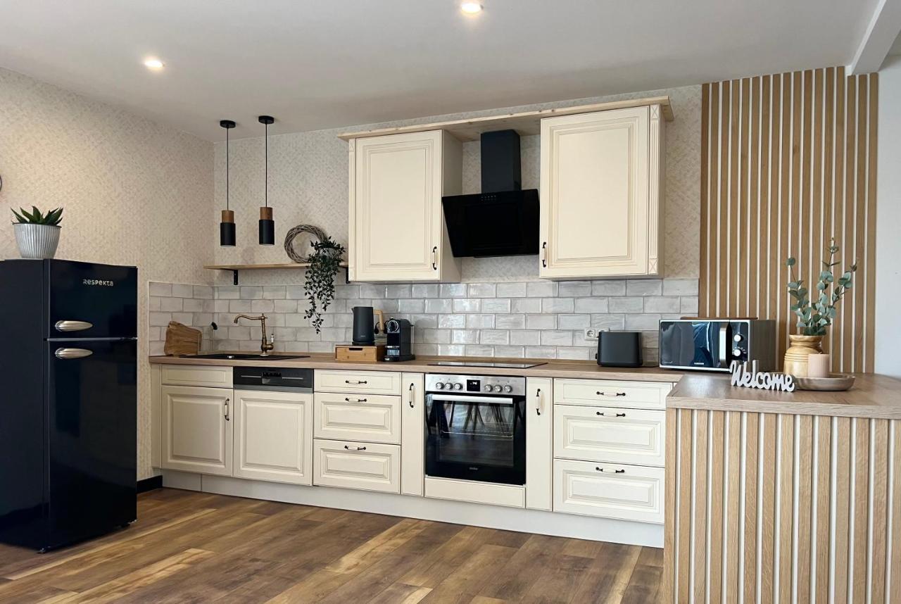 Grosse Wohnung Wellness + Sauna + Netflix Petershagen Bagian luar foto